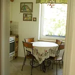 Guest house 